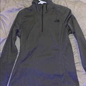North face quarter zip